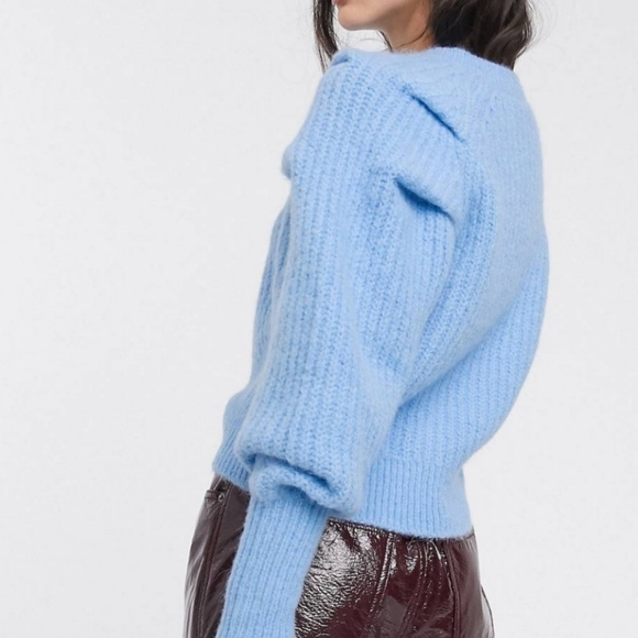 Weekday Vanetia Knitted Pullover Sweater Size Small - Picture 3 of 13